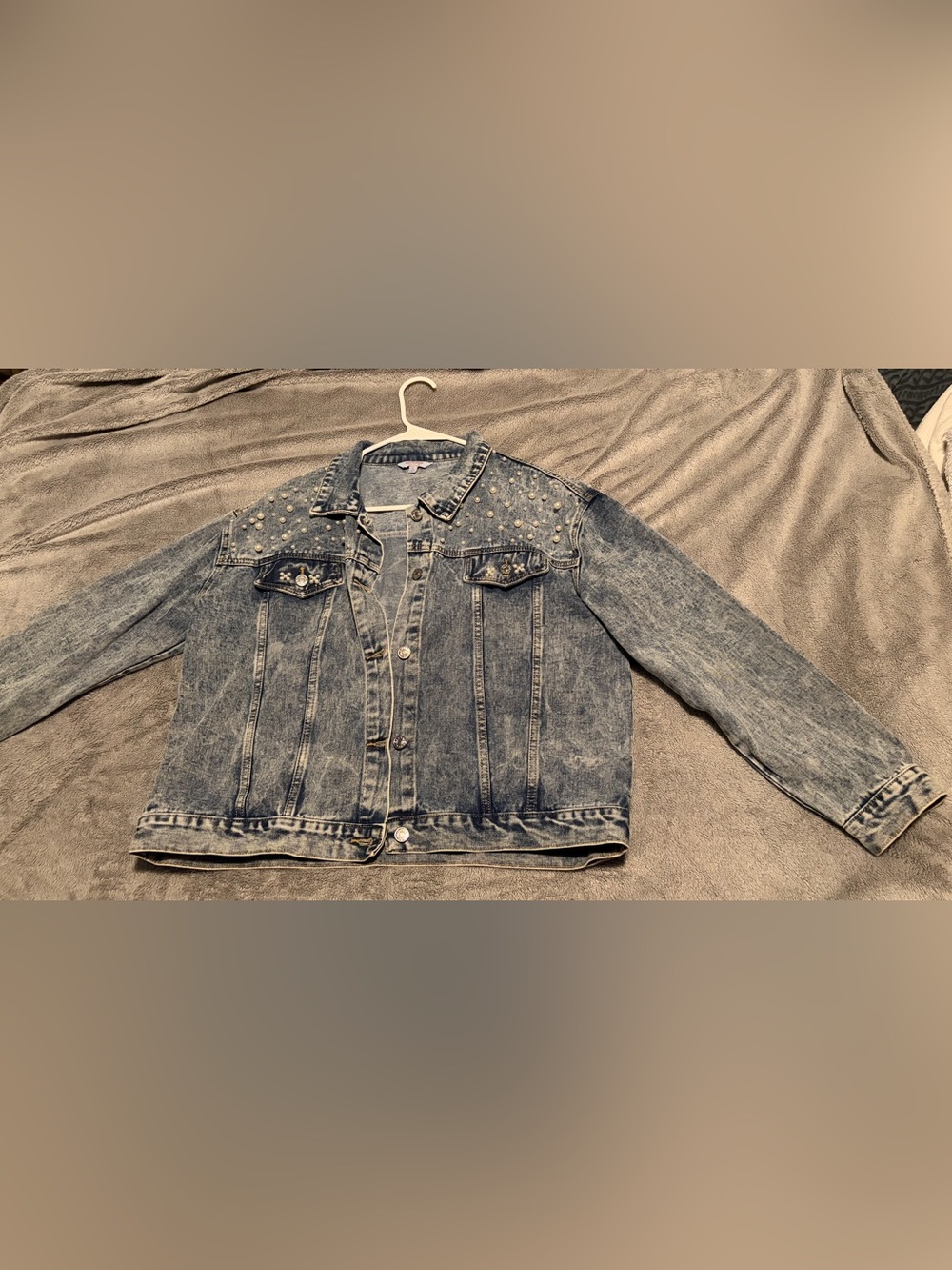 Women’s Washed Denim Jacket with Pearl Studs - Blue Jean